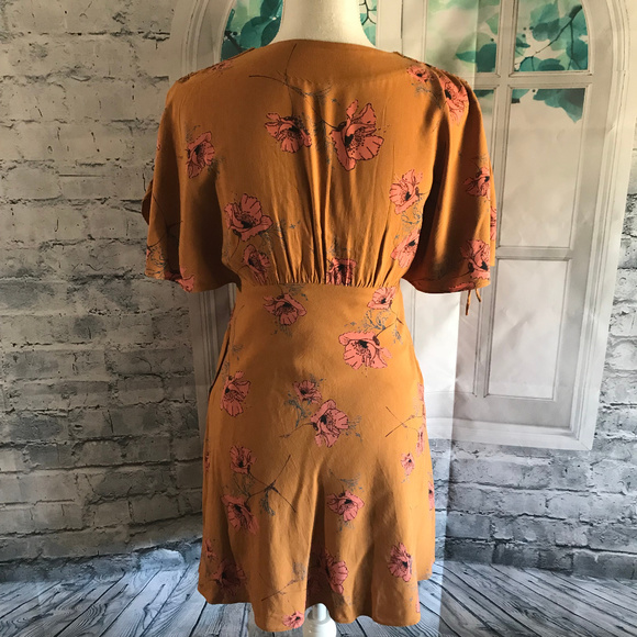 Free People Mini Dress V Neck Sz 4 (C18) - Picture 6 of 8